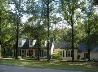 2520 Edward Dr, Batesville, AR 72501