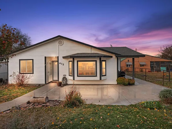 412 W Oregon Ave, Homedale, ID 83628
