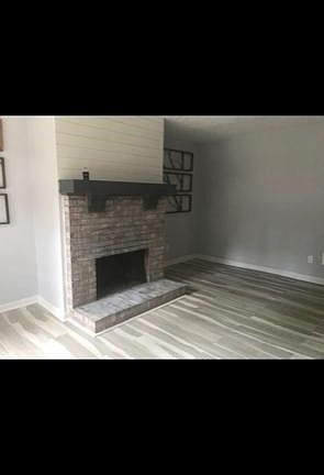 2nd image of 309 Timber Creek Ln SW