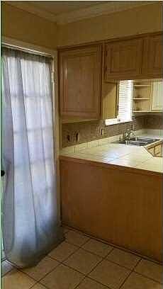 3rd image of 134 W Woodcrest Dr