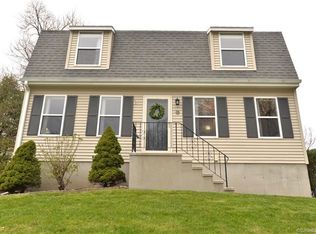 65 Branca Ct #65, Milford, CT 06461