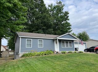 6700 Estate Dr SW, Byron Center, MI 49315