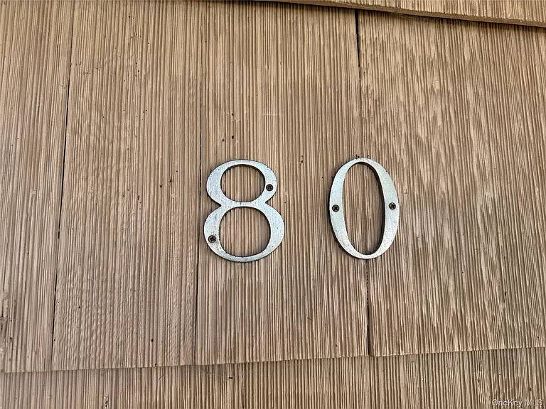 80 Maxwell Ave — Photo 2