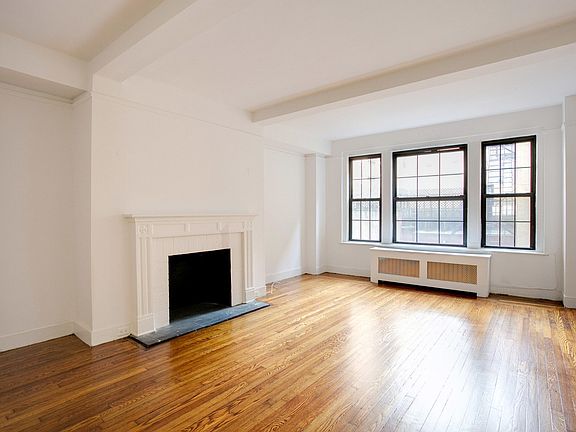 3rd image of 15-17 Park Ave #4C