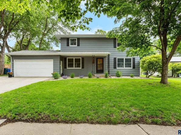 4804 W 39th St, Sioux Falls, SD 57106