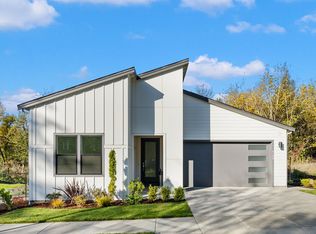 5199 N Benton Dr, Camas, WA 98607
