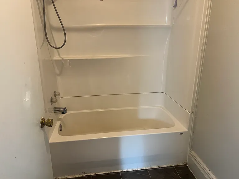 536 Tiffin Ave #A — Photo 8