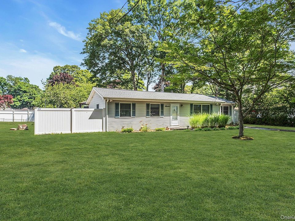 1st image of 11 Wood Avenue