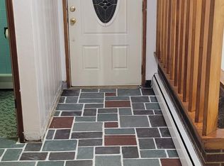 1374 Hillsdale Dr, Monroeville, PA 15146