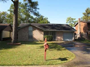 542 Cool Mist Dr, Houston, TX 77013