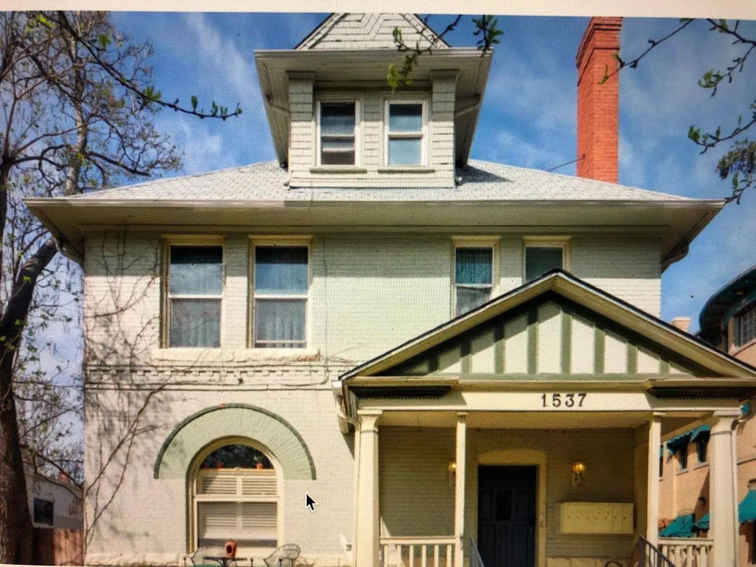 1537 Gaylord St — Photo 1