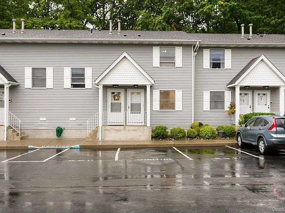 2nd image of 292 Hubert Humphrey Drive