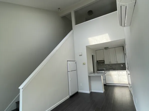 55 Cebra Ave, Staten Island, NY 10304