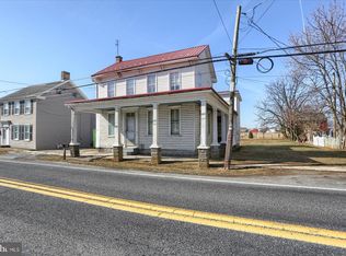 283 N Locust Point Rd, Mechanicsburg, PA 17050