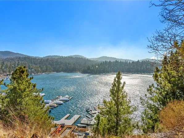 1430 Sequoia Dr, Lake Arrowhead, CA 92352
