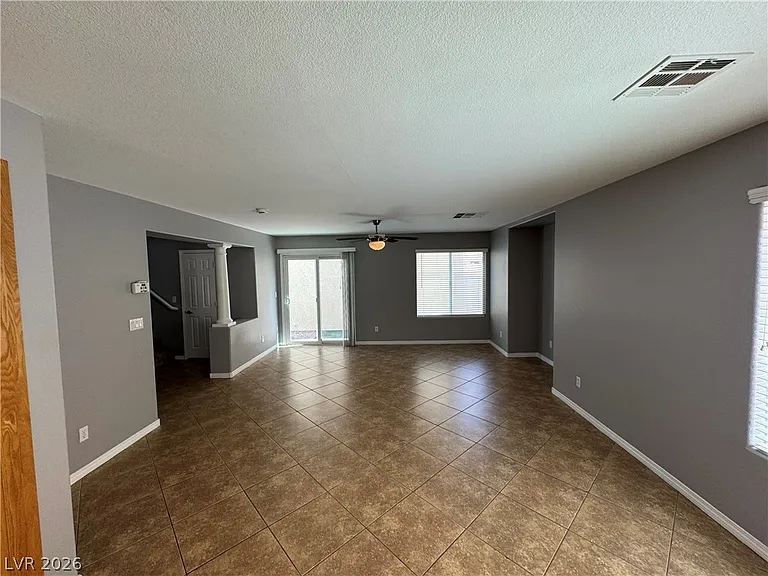 7267 Phlox Rd — Photo 6