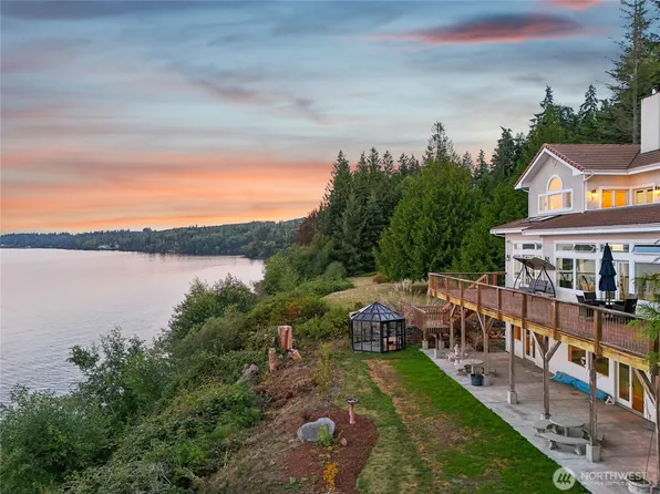 3065 Oak Bay Road, Port Hadlock, WA 98339