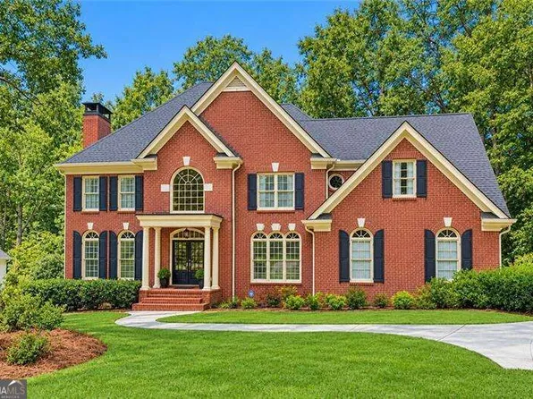 1021 Palmetto Dunes Dr, Johns Creek, GA 30097