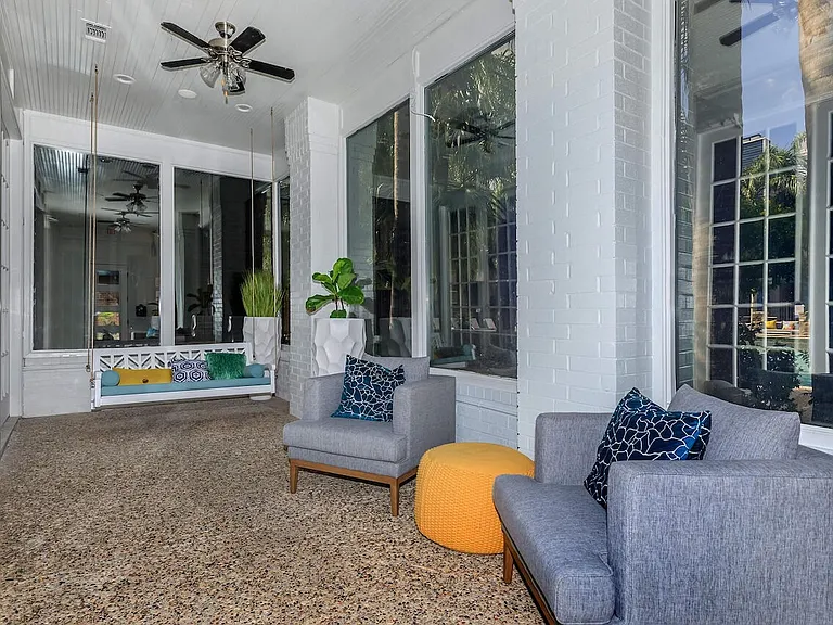 Sawgrass Apartments — Photo 12