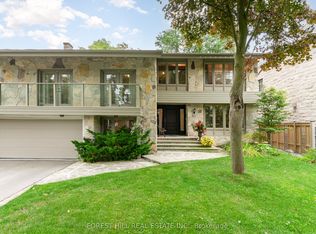 161 Owen Blvd, Toronto, ON M2P 1G8