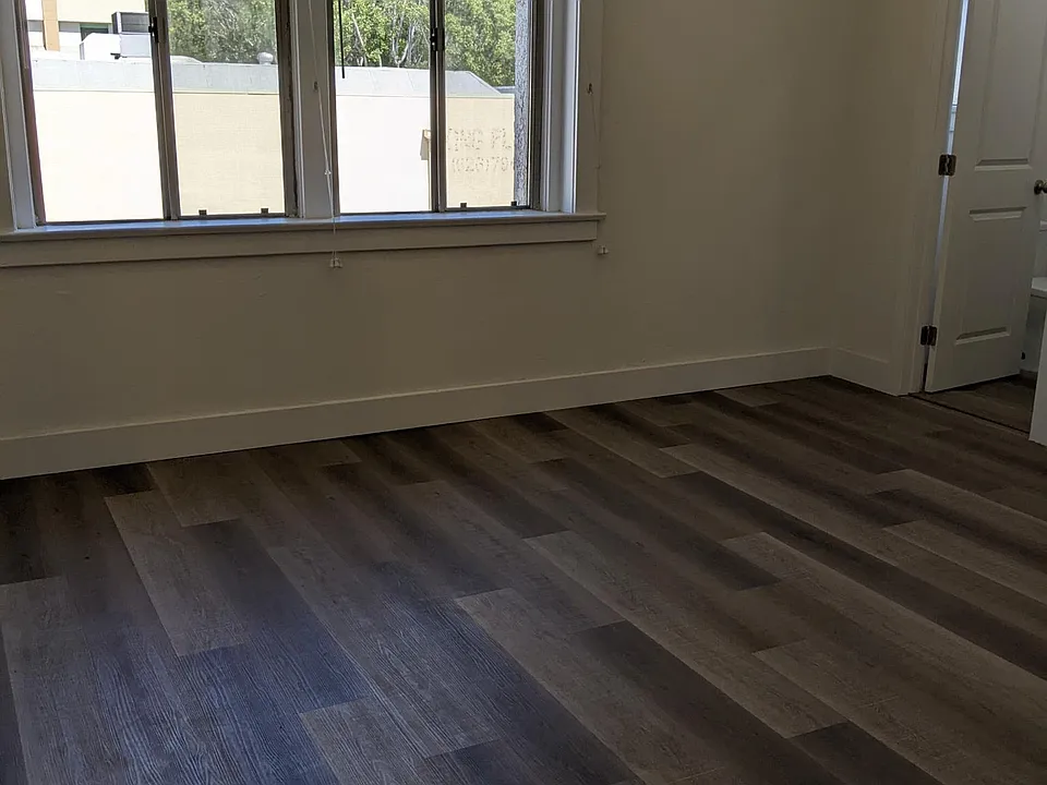 15 N Altadena Dr #206