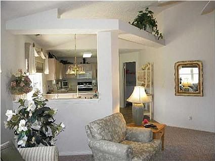4th image of 9239 Cayes Dr