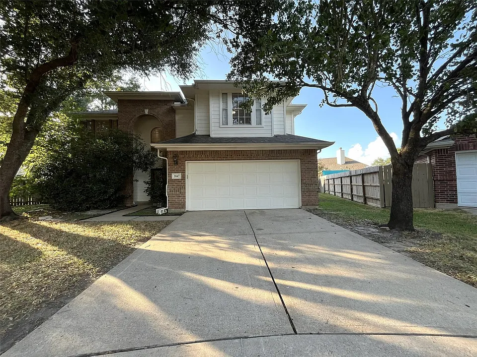 3847 Landon Park Dr