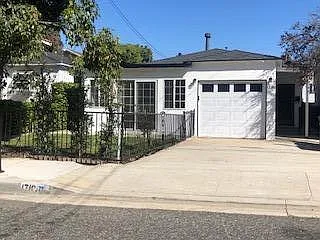 3 bed, 1200 sqft, $5,800 — Photo 1