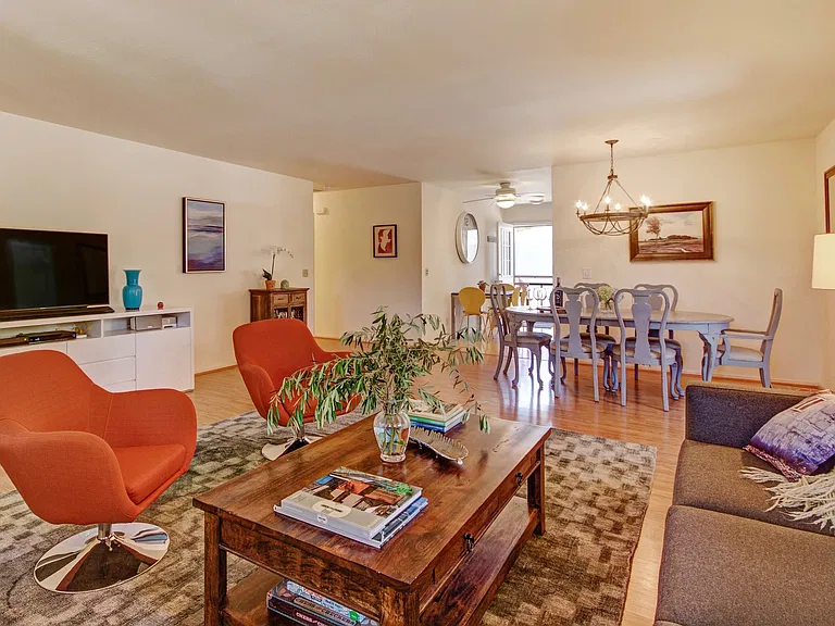 133 Greene St — Photo 12