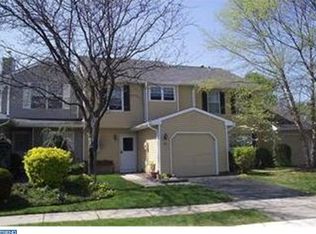 10 Covington Ct, Bordentown, NJ 08505