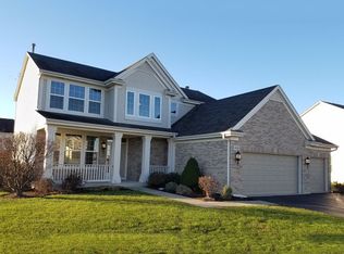 400 Hackney Ln, Oswego, IL 60543