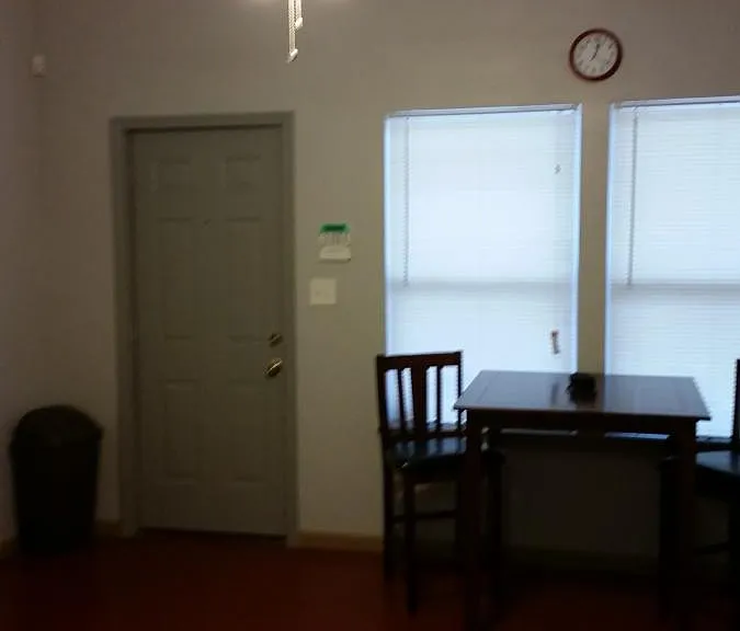 1127D Jones Ave NW — Photo 6