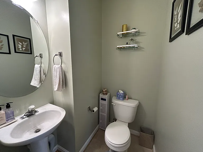 7 Azalea St #1 — Photo 13