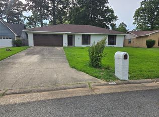 6188 Pebble Beach Dr, Shreveport, LA 71129
