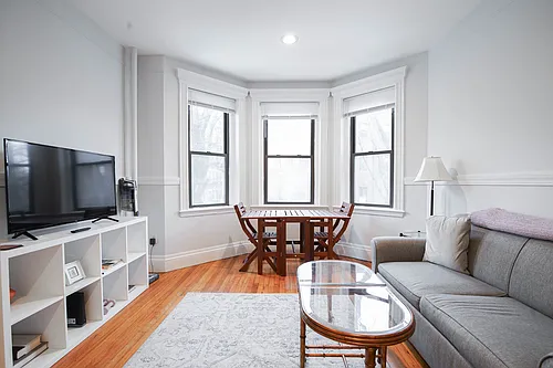 51 Park Dr #10 Photo 1