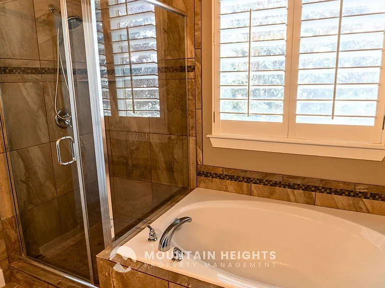 3953 W Sand Lake Dr — Photo 22
