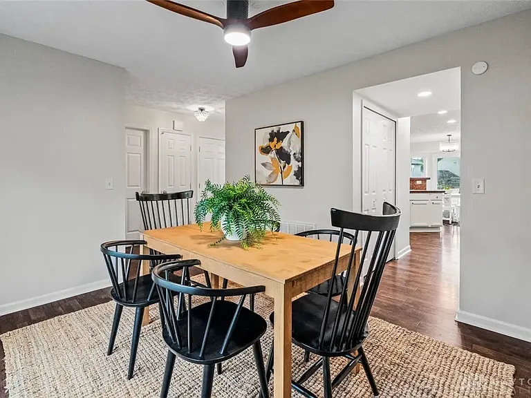 2945 Kant Pl — Photo 17