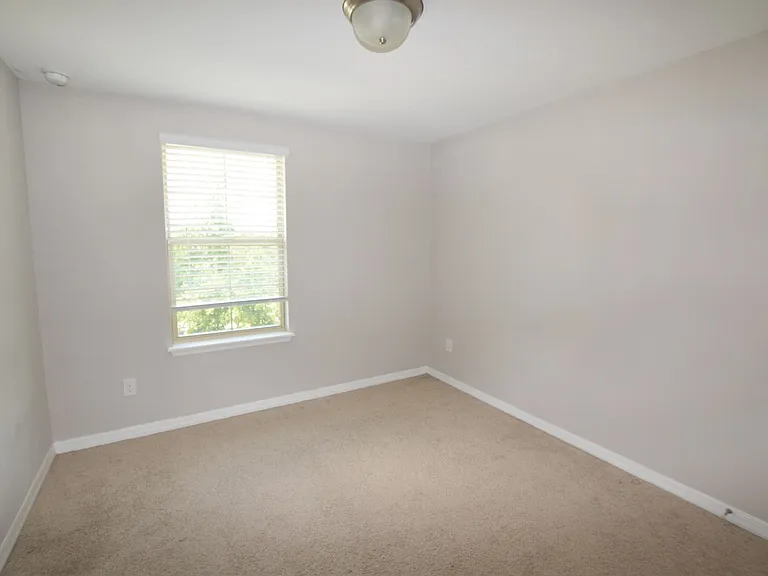 16097 Pebble Bluff Loop — Photo 19