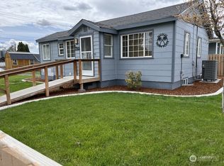 213 3rd Ave NE, Quincy, WA 98848