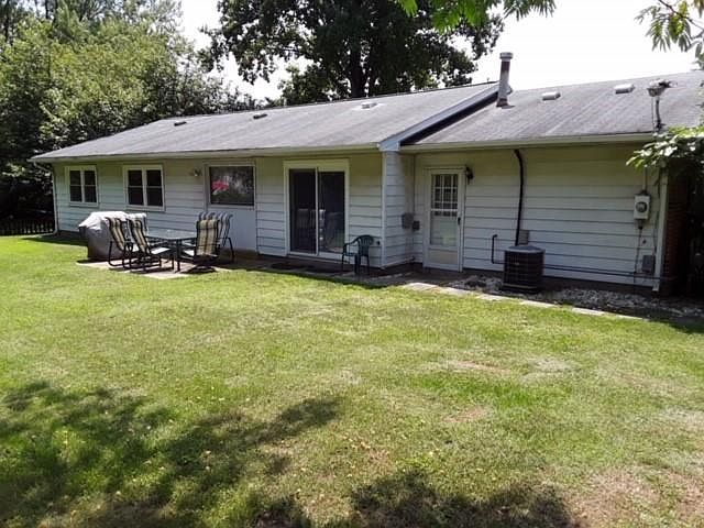 2nd image of 7511 Freshwood Ct