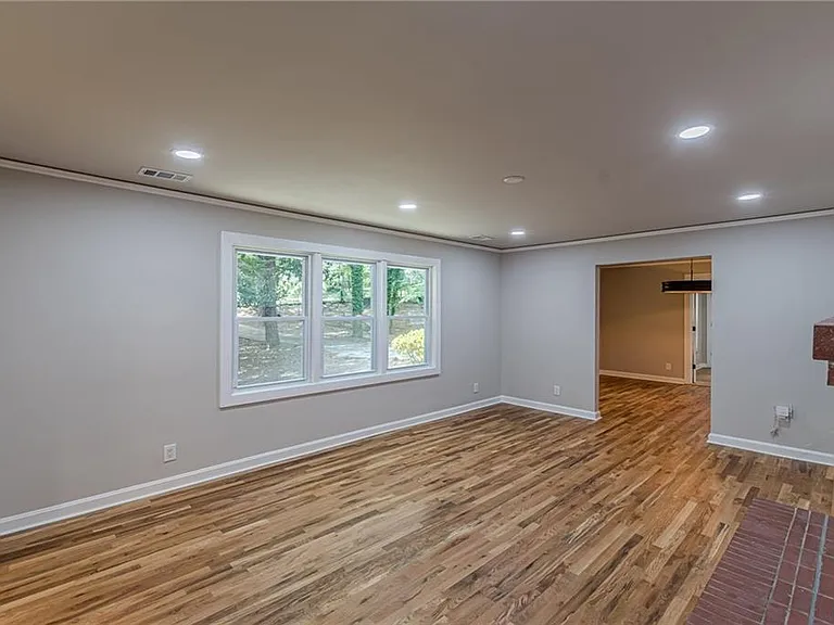1624 Dodson Dr SW — Photo 11