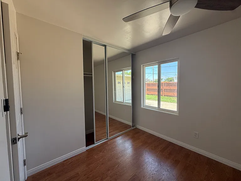 6819 Century St — Photo 10
