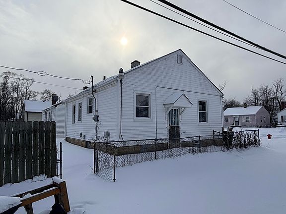 4th image of 20116 Faust Ave