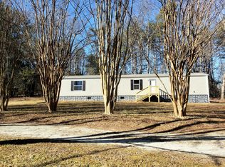 103 Cove Landing Ln, Hendersonville, NC 28792