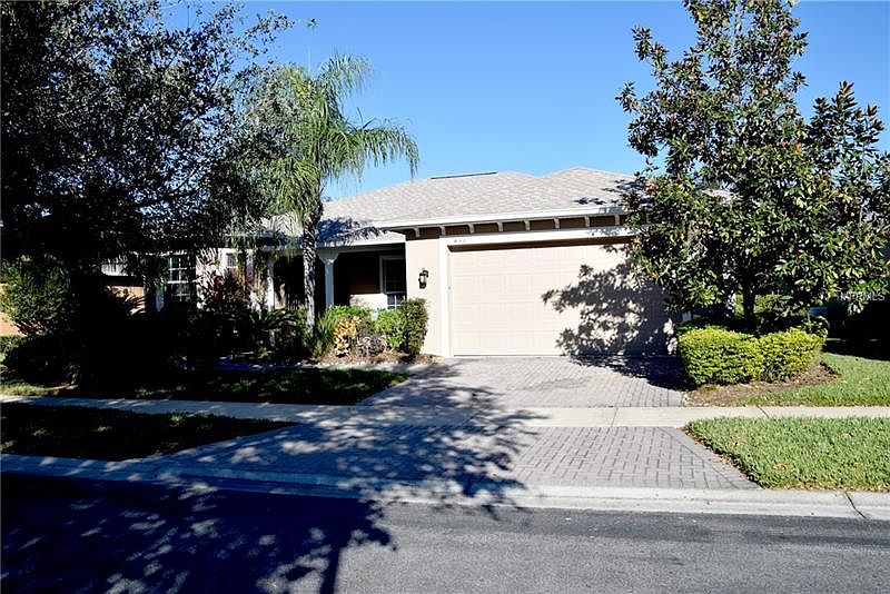 1st image of 453 Mayfair Dr