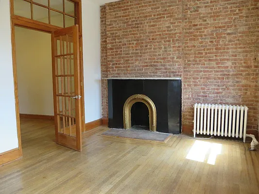 Rented by Centric New York | media 7