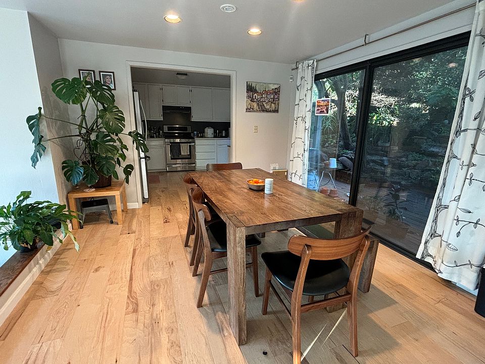 Dining with view of Garden on West and Berkeley hills on east