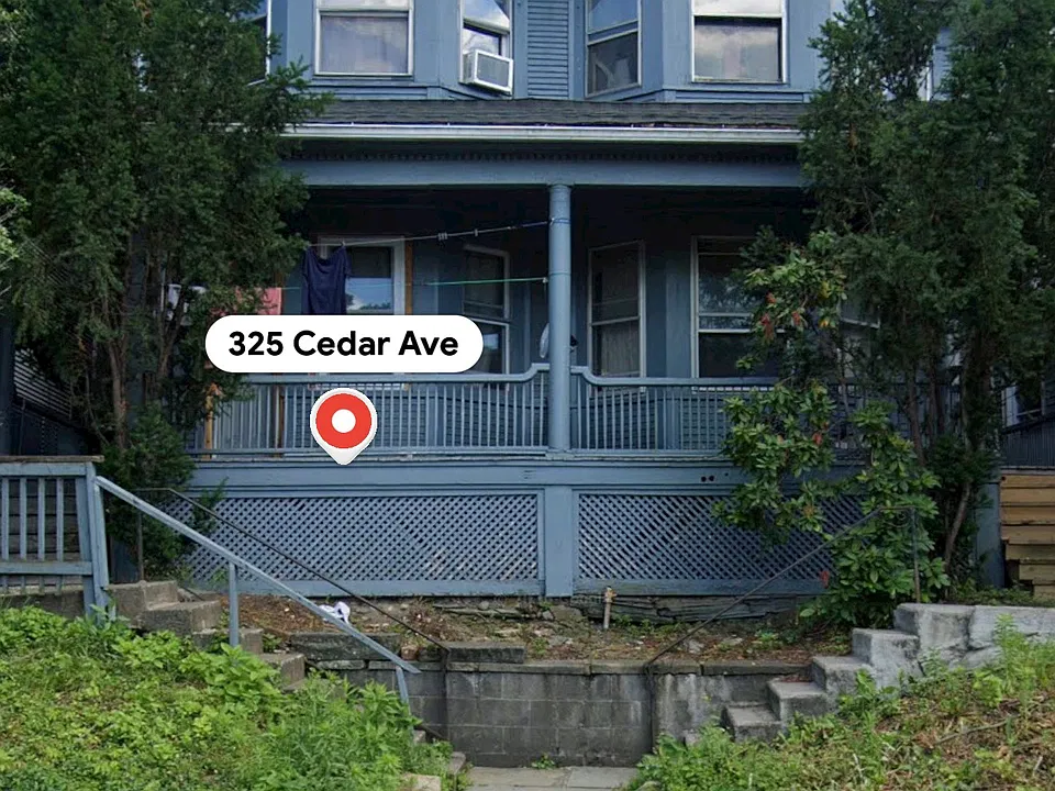 325 Cedar Ave
