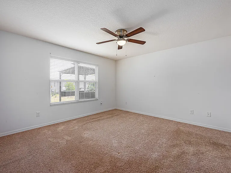 1329 Paradise Dr — Photo 15