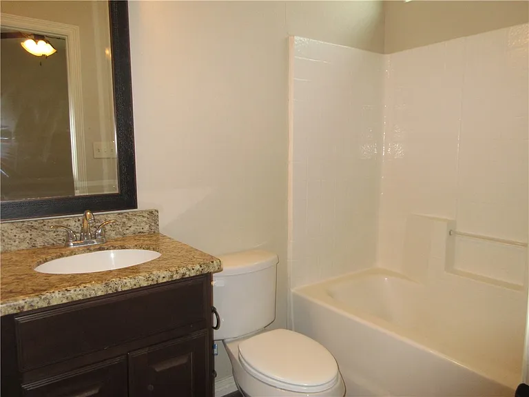 405A Ash St — Photo 16